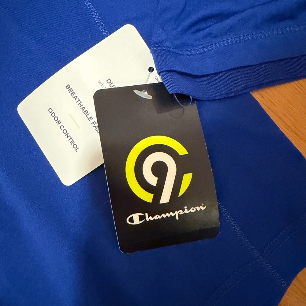 NWT Women’s athletic long sleeve - Picture 3 of 5